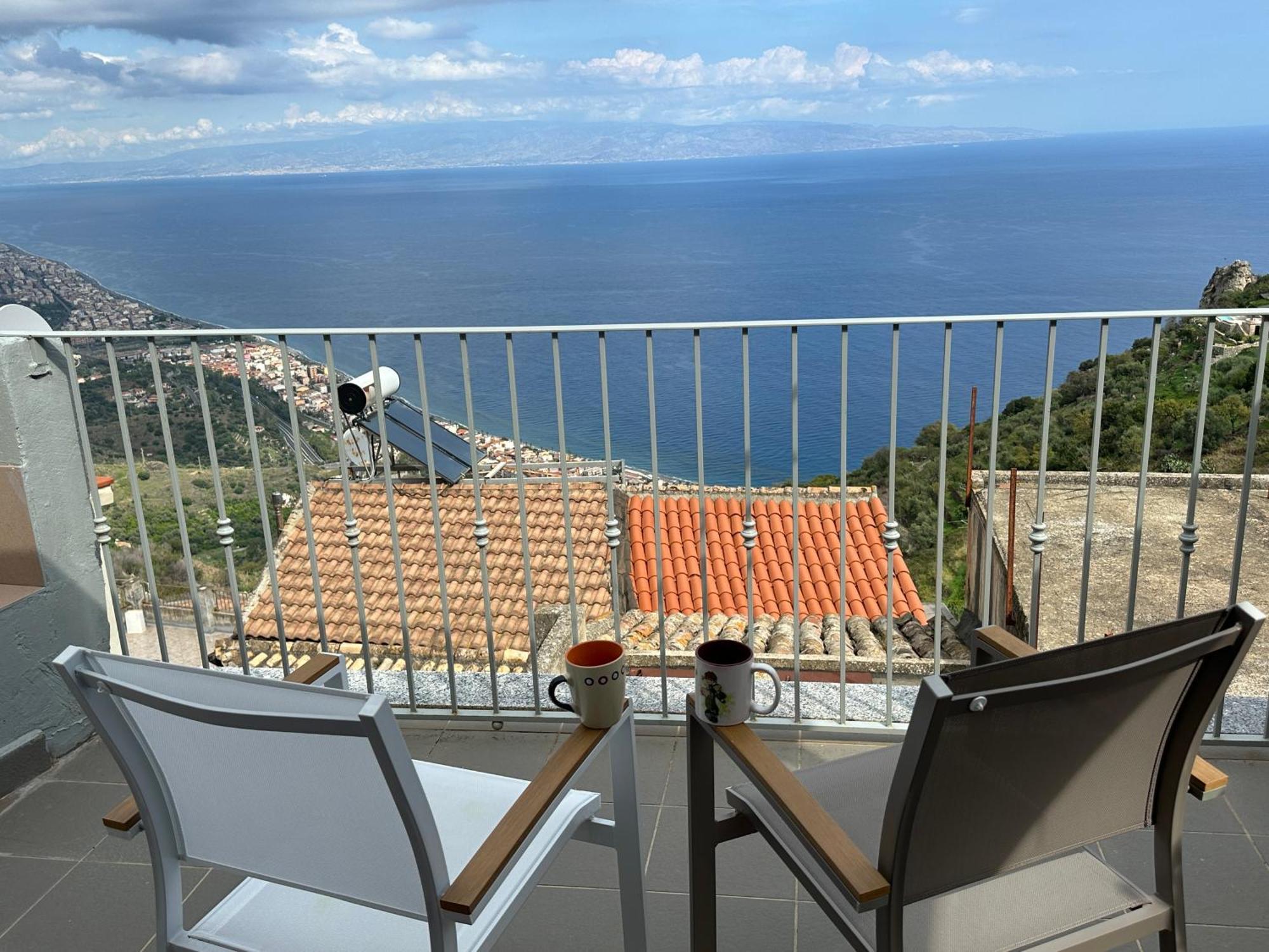 Al Vicoletto House Villa Forza dʼAgro Kültér fotó